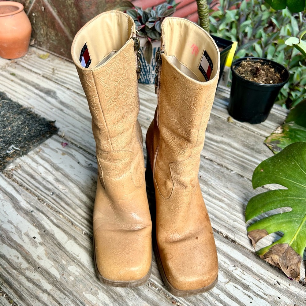 Vintage 90’s Tommy Hilfiger Boots